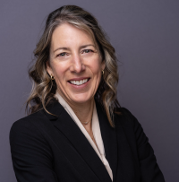 Karin-Elliott-Headshot.png